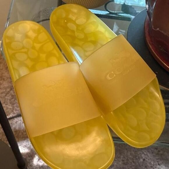 Coach Men's Yellow Slides - Picture 1 of 7